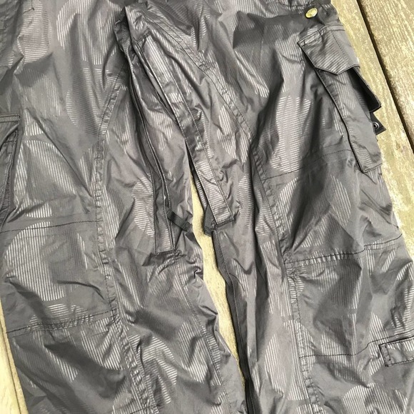 Burton Black Ski Snowboard Winter Pants - Picture 5 of 15